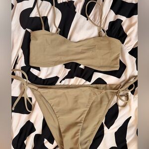 MIKOH Latte Palau top and Pacifica bottom 🤍